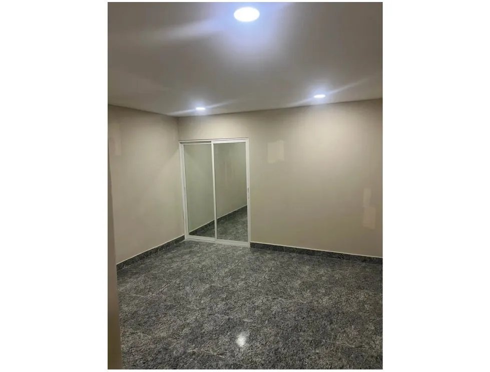 Venta de casa en Residencial Los Cantaros, Nvo. Tocumen. MY