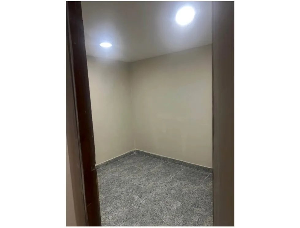 Venta de casa en Residencial Los Cantaros, Nvo. Tocumen. MY