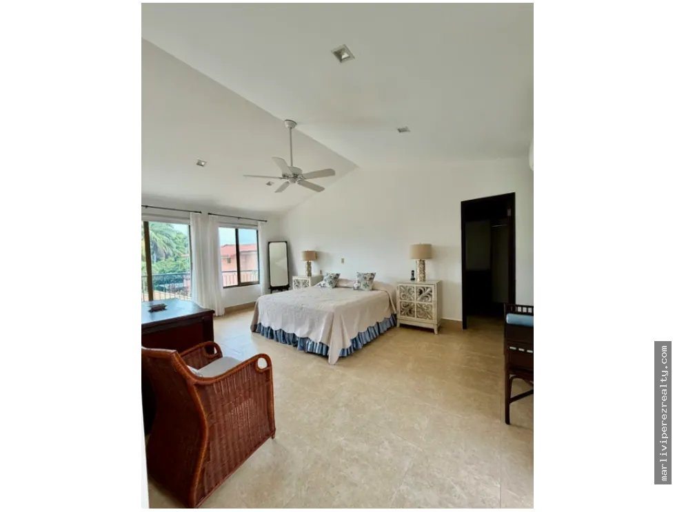 CASA EN VENTA EN BUENAVENTURA