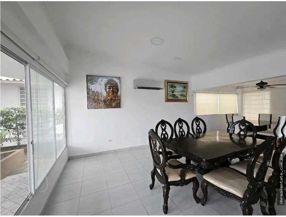 Venta de Casa en Coronado, PH Paradise Point