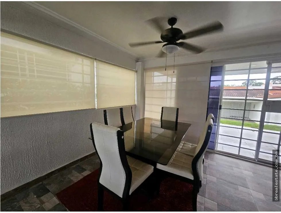 Venta de Casa en Coronado, PH Paradise Point