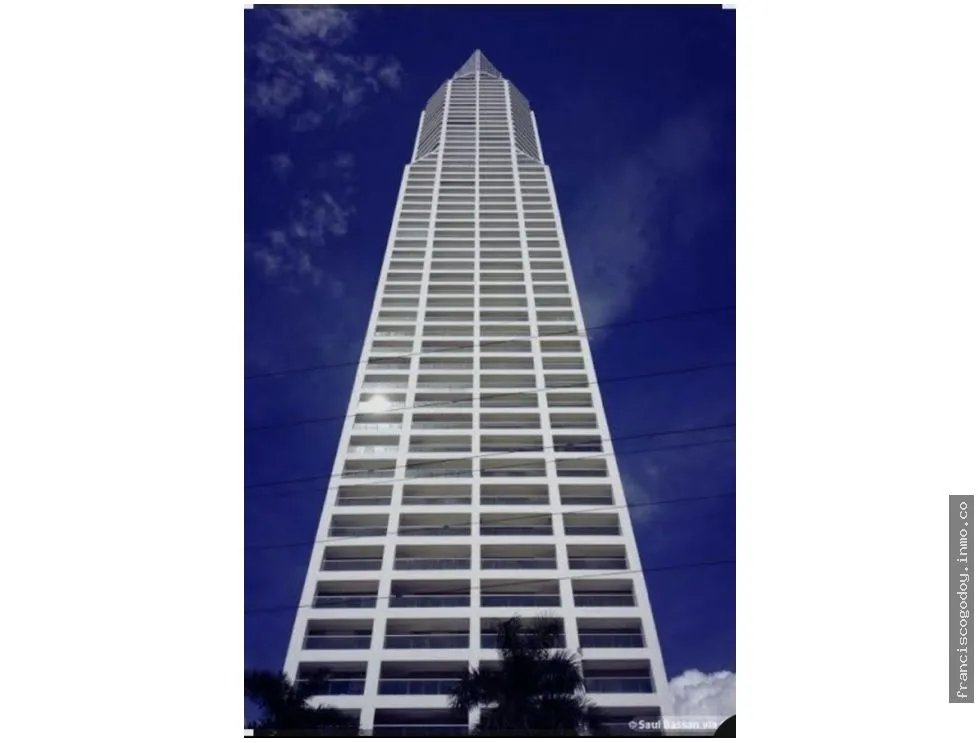 Apartment for Rent and/or Sale on Avenida Balboa