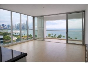 Apartamento en Alquiler y/o en Venta en Avenida Balboa
