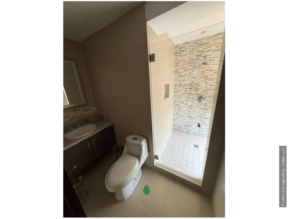 Apartment for Sale and/or Rent on Avenida Balboa