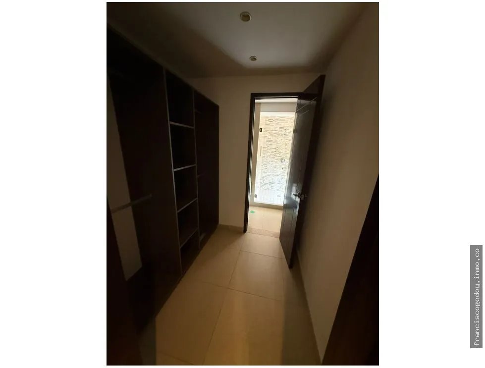 Apartment for Sale and/or Rent on Avenida Balboa
