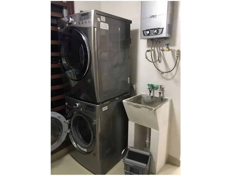 Apartamento para Alugar em Condado Del Rey