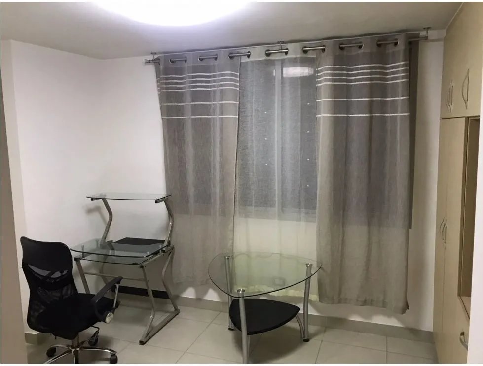 Apartamento para Alugar em Condado Del Rey