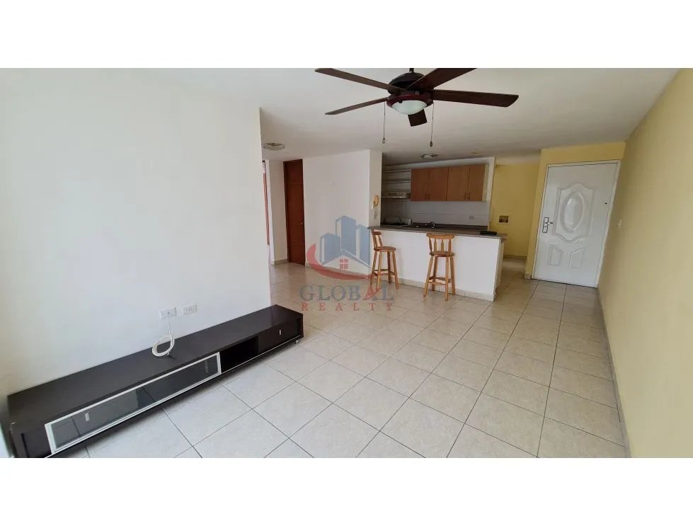Se Alquila o Vende hermoso apartamento en PH Central Park Transistmica