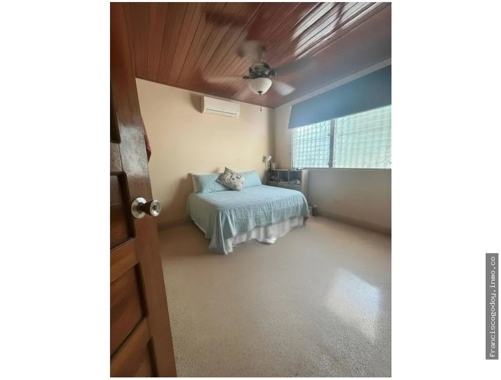 House for Sale in La Locería