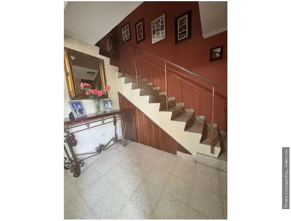 House for Sale in La Locería