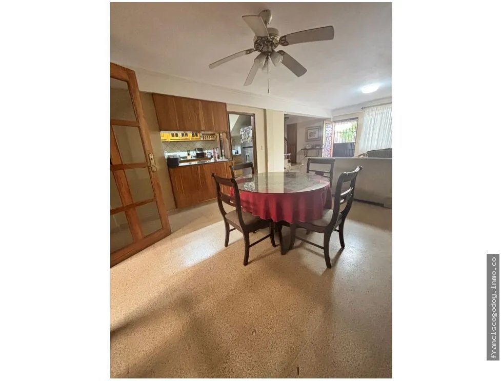 House for Sale in La Locería