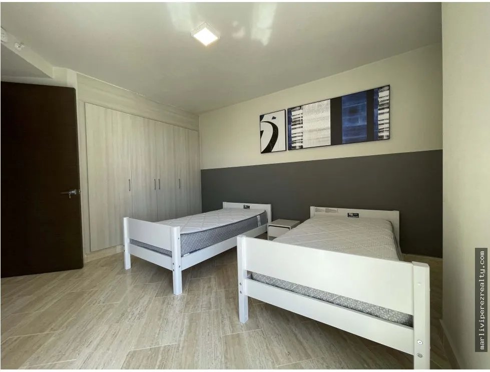 FURNISHED APARTMENT FOR SALE IN COSTA DEL ESTE