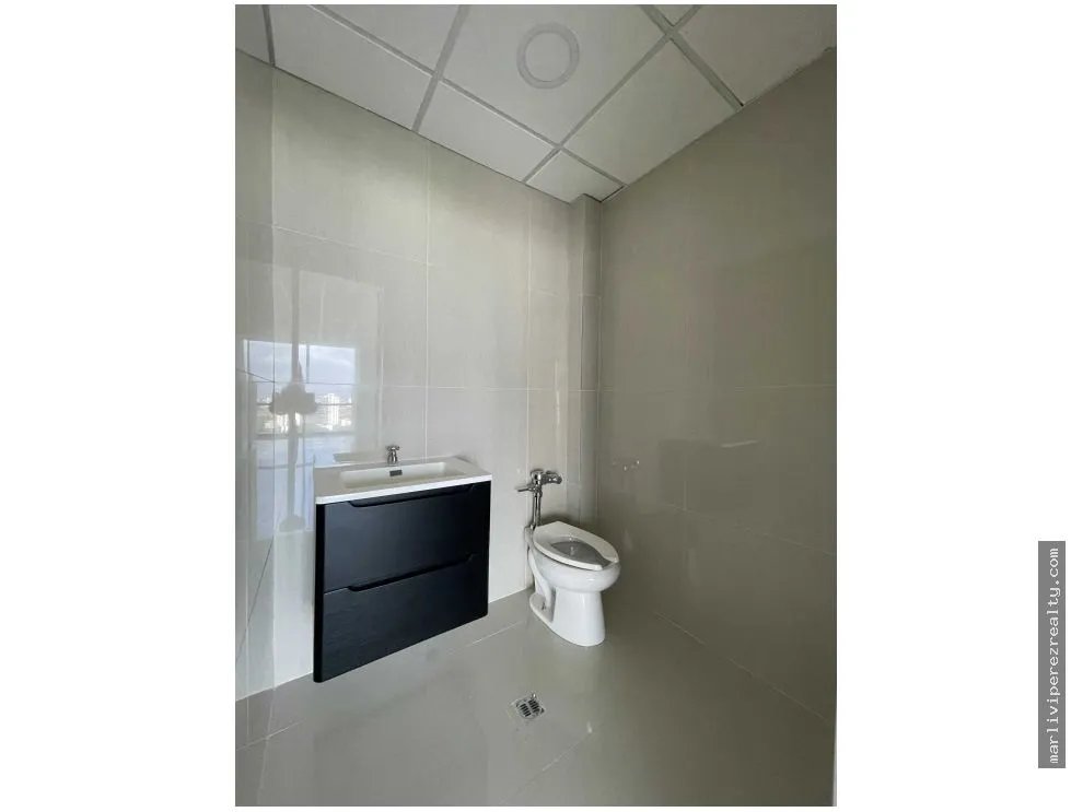 OFFICE RENTAL IN COSTA DEL ESTE