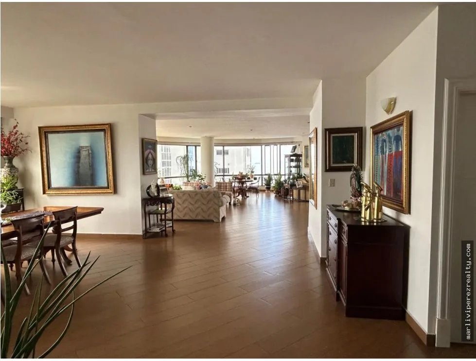 Luxury Apartment for Sale in Coco del Mar - San Francisco