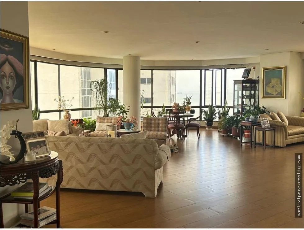 Luxury Apartment for Sale in Coco del Mar - San Francisco