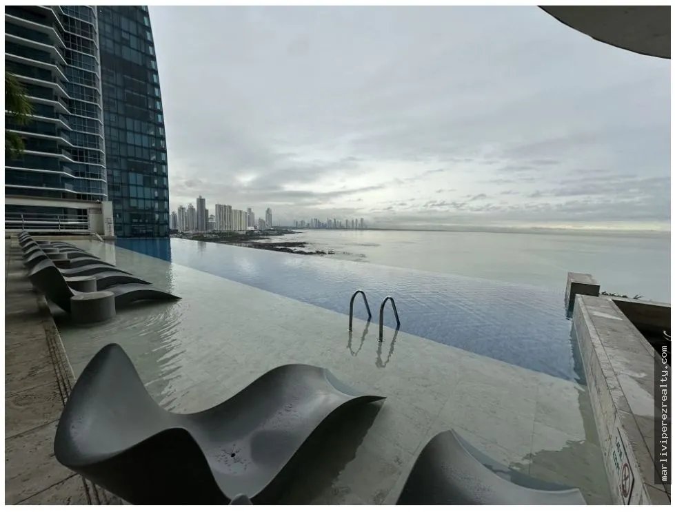 SE VENDE APARTAMENTO EN PUNTA PACÍFICA