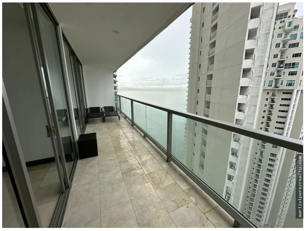 APARTMENT FOR SALE IN PUNTA PACIFICA