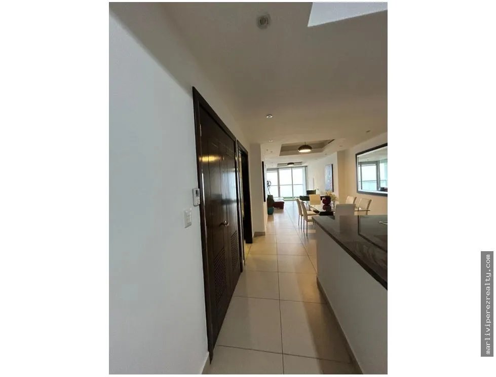 Apartamento en Venta en Avenida Balboa