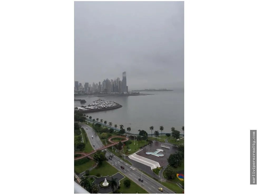 Apartamento en Venta en Avenida Balboa
