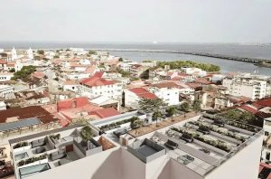 Oportunidad de Inversión: Apartamento de Lujo en PH Casa Variedades, Casco Antiguo