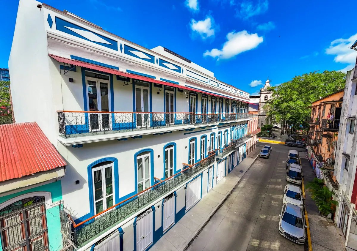 Exclusive Apartment with Terrace at PH Casa Variedades – Casco Antiguo