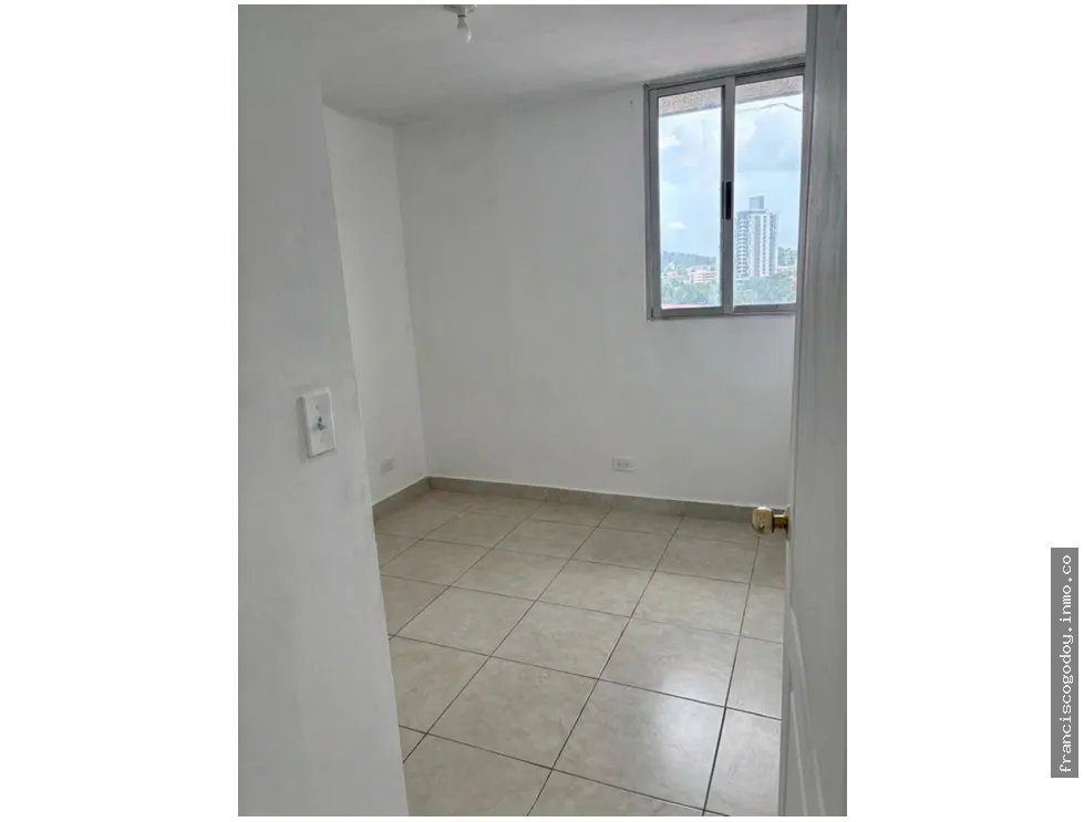 Sale of Apartment on Vía España