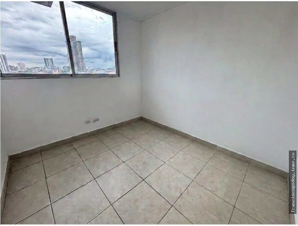Sale of Apartment on Vía España