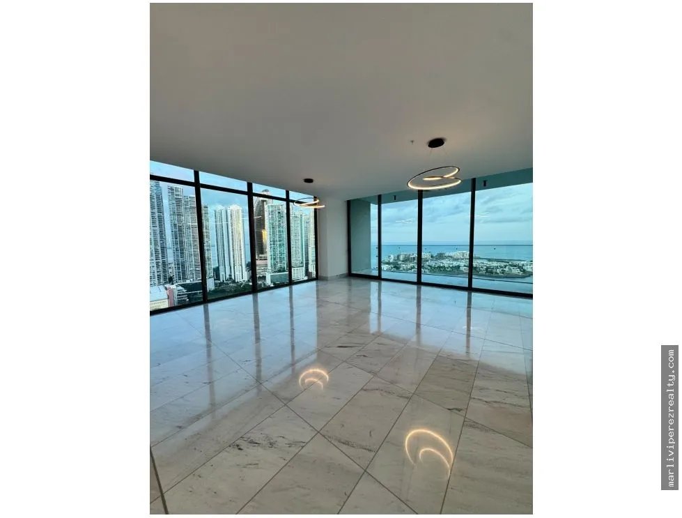 ALQUILER DE APARTAMENTO FRENTE AL MAR
