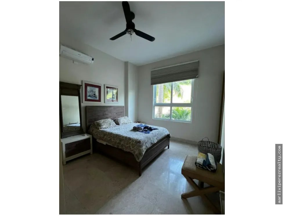Apartamento à Venda em Santa Clara