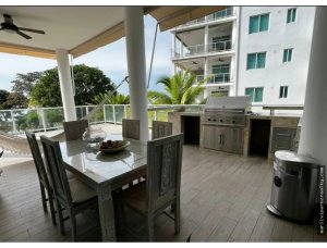 SE VENDE HERMOSO APARTAMENTO FRENTE AL MAR EN BIJAO – AMOBLA…