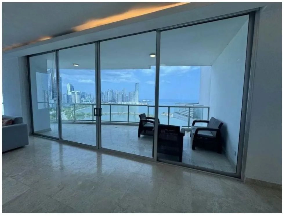 Apartamento para Alugar em Avenida Balboa