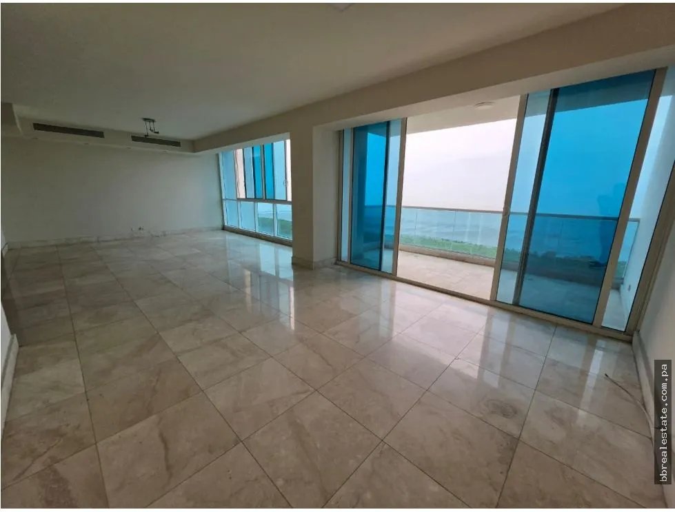 Venta de apartamento en PH Vitri Tower, Juan Diaz
