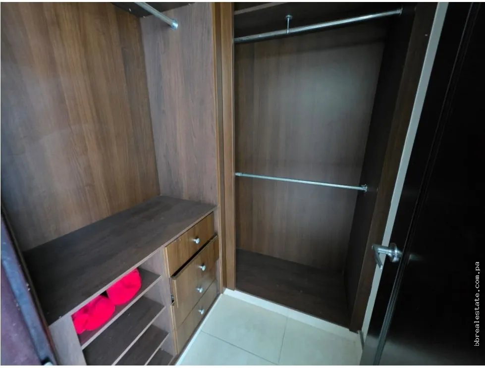 Apartamento à Venda em Costa Del Este