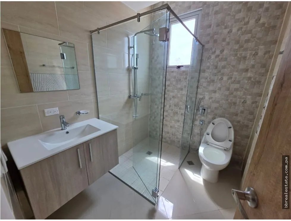 Venta de apartamento en PH Bella Veduta, Hato Pintado