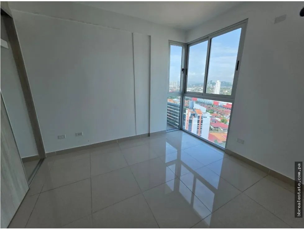 Venta de apartamento en PH Bella Veduta, Hato Pintado