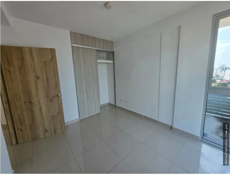 Venta de apartamento en PH Bella Veduta, Hato Pintado