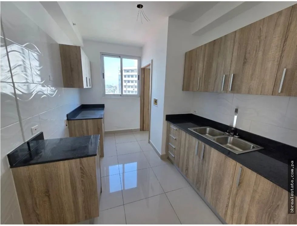Venta de apartamento en PH Bella Veduta, Hato Pintado