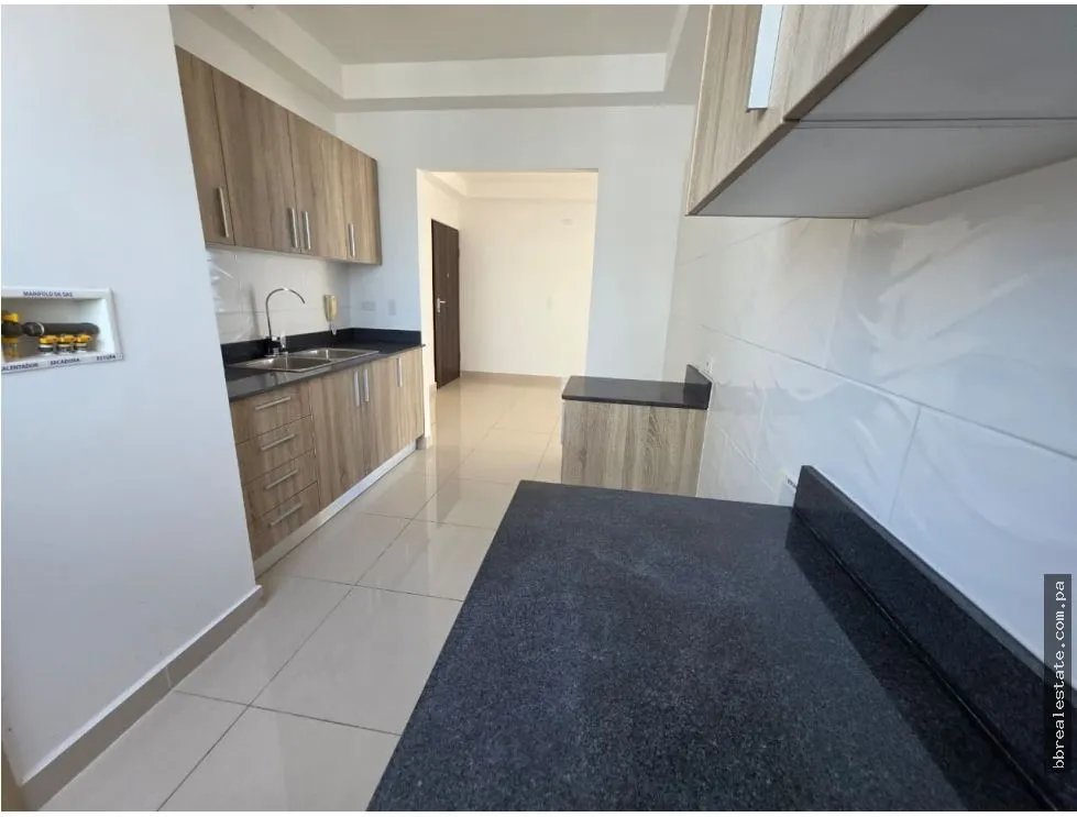 Venta de apartamento en PH Bella Veduta, Hato Pintado