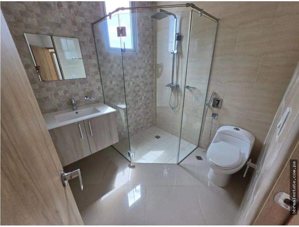 Repossessed Apartment for Sale – PH Bella Veduta, Hato Pintado