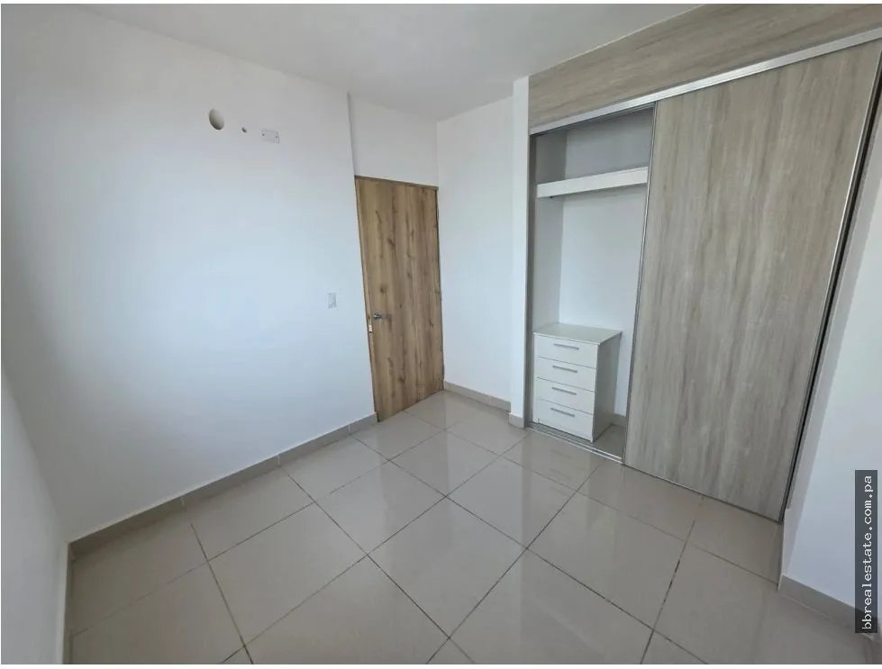 Repossessed Apartment for Sale – PH Bella Veduta, Hato Pintado
