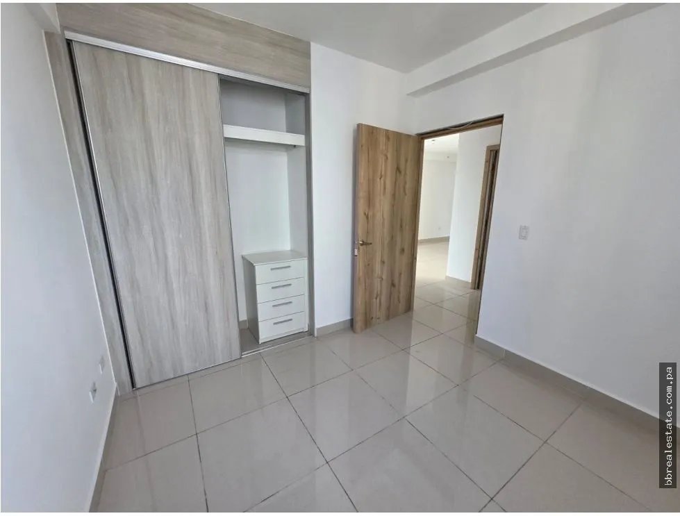 Repossessed Apartment for Sale – PH Bella Veduta, Hato Pintado