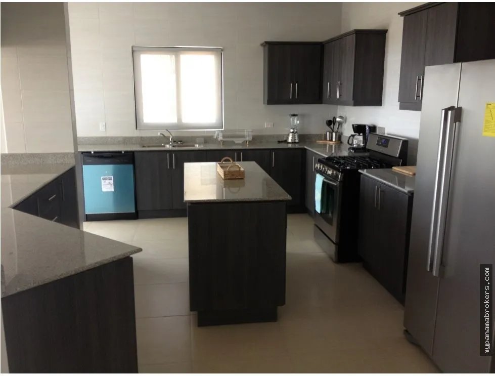 Apartment for Sale in Vista Mar - San Carlos