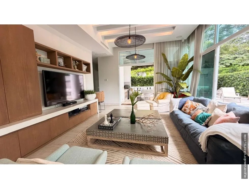 Apartamento para Alugar e à Venda em San Carlos