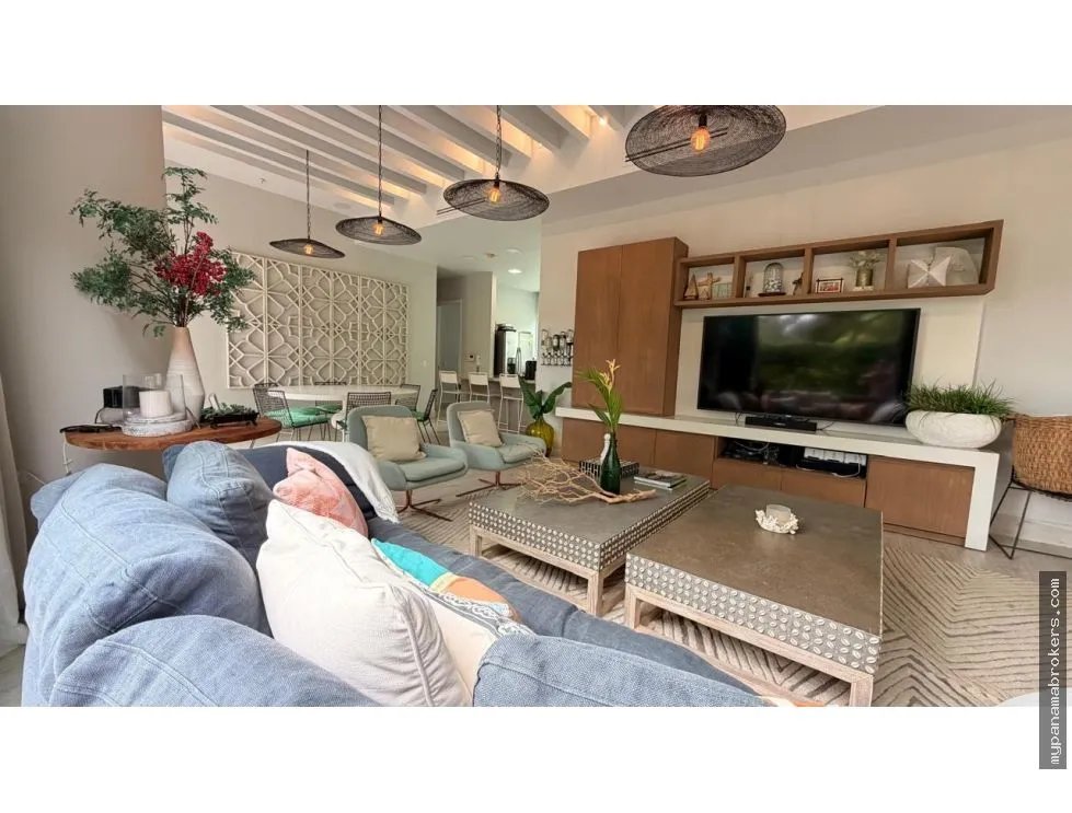 Apartamento para Alugar e à Venda em San Carlos