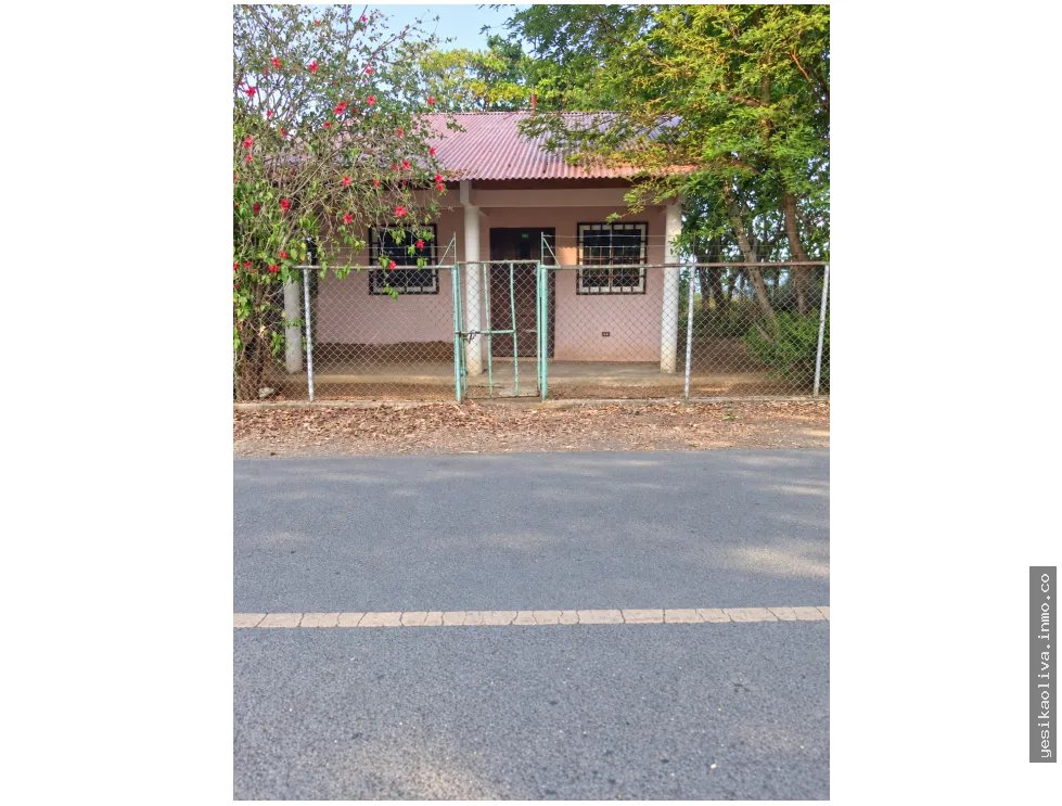 Venta de casa con terreno frente al mar en Búcaro Tonosi