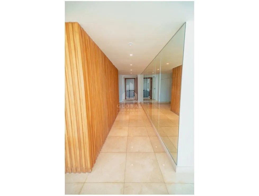 Apartamento à Venda em Costa Del Este