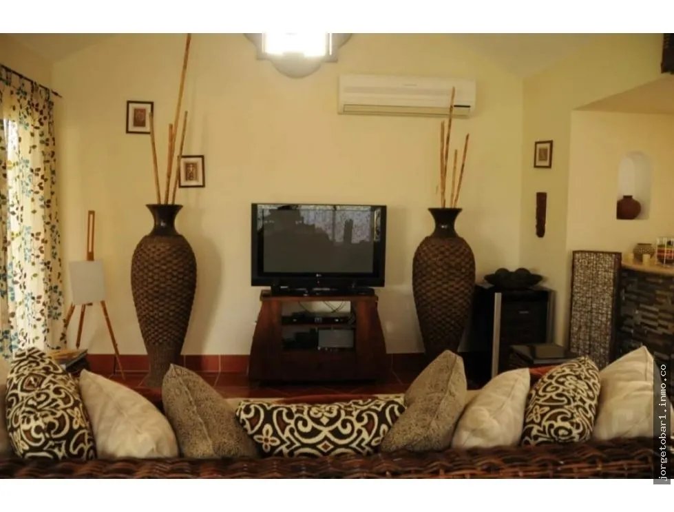 Beachfront Home for Sale - Buenaventura