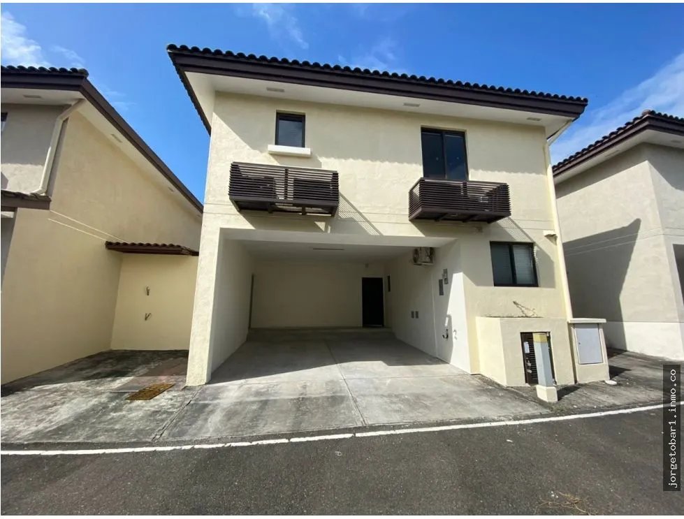House for Sale in Panama Pacifico