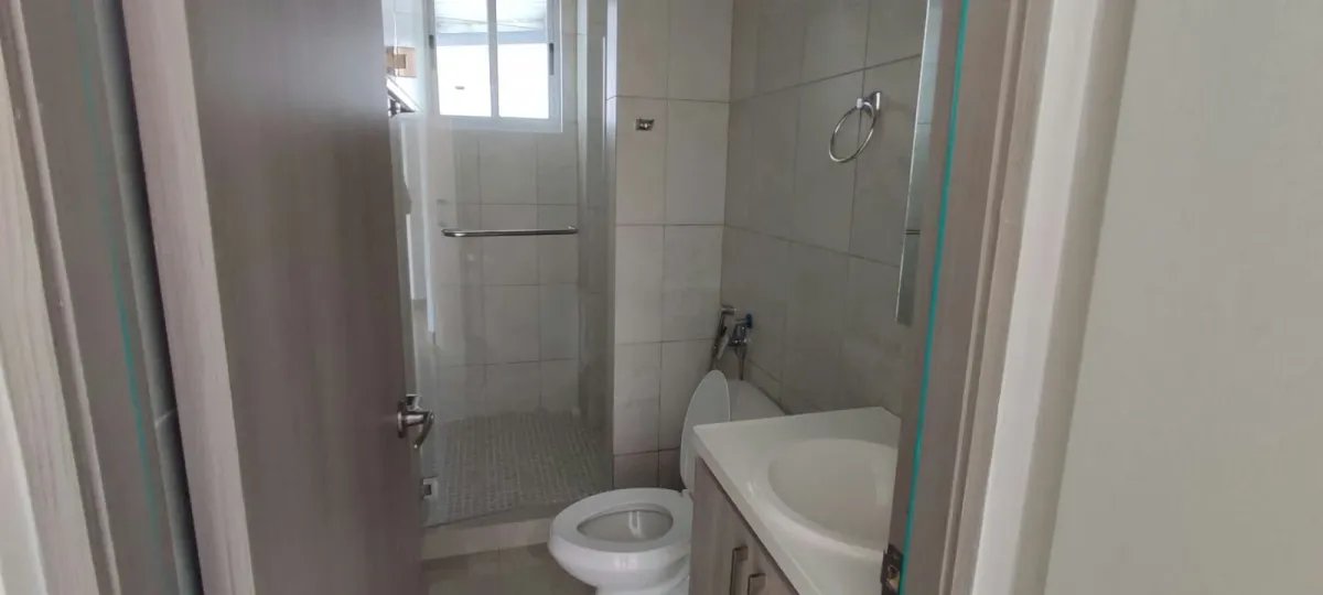 Amplio Apartamento con Terraza en PH Metro View  -  Hato Pintado