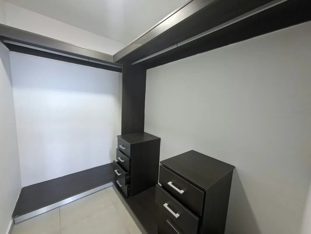 Lujoso Apartamento en PH Country Heights | Altos de Panamá | 218 m²